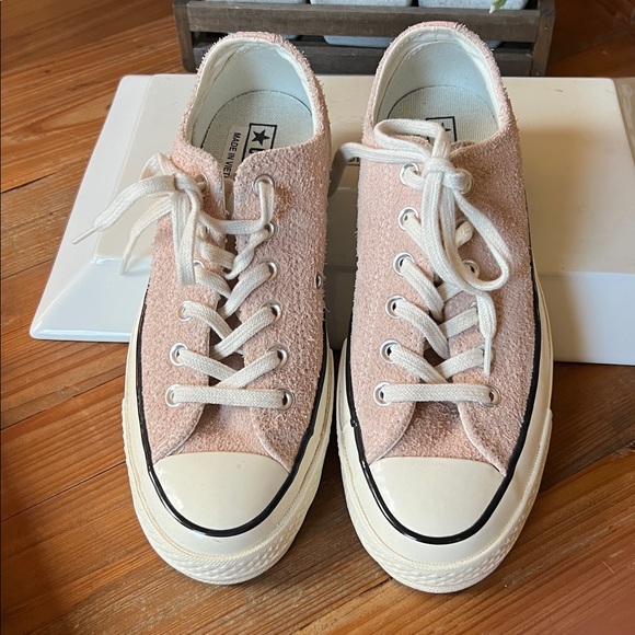 Converse Dusty Oink 70 Ox Suede Low Top Chuck Taylor’s. Size 7 - Picture 7 of 8
